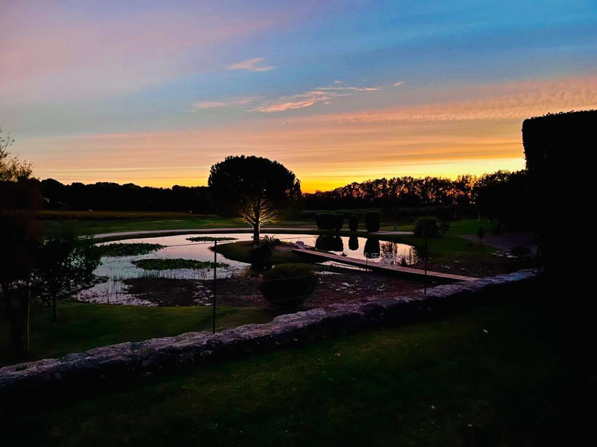 ランブク Domaine Amourellaアパートホテル エクステリア 写真
