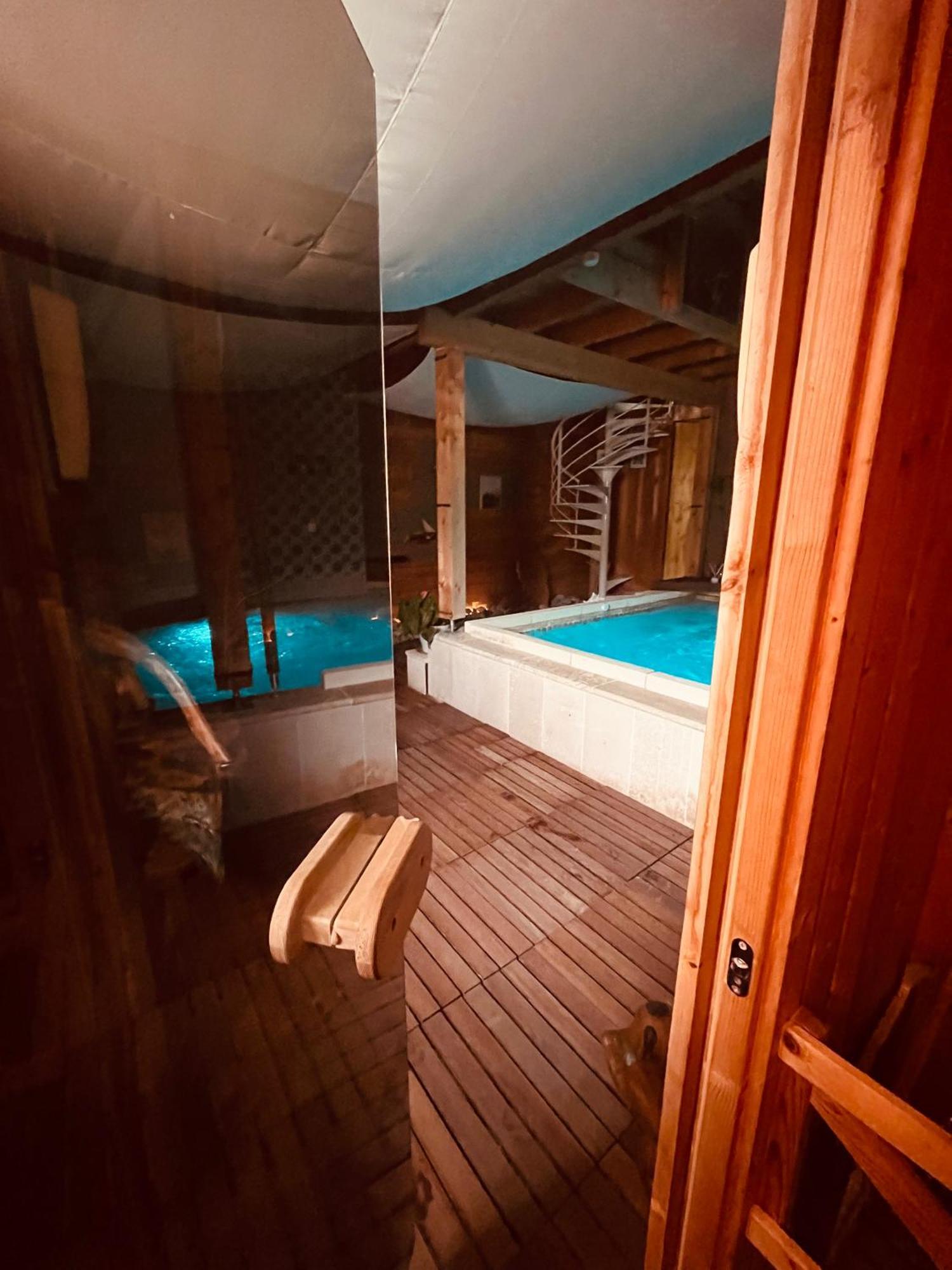 ランブク Domaine Amourellaアパートホテル エクステリア 写真